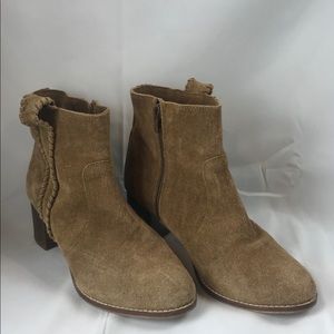 Coconuts by Matisse Tan Suede Ankle Boots 8.5M